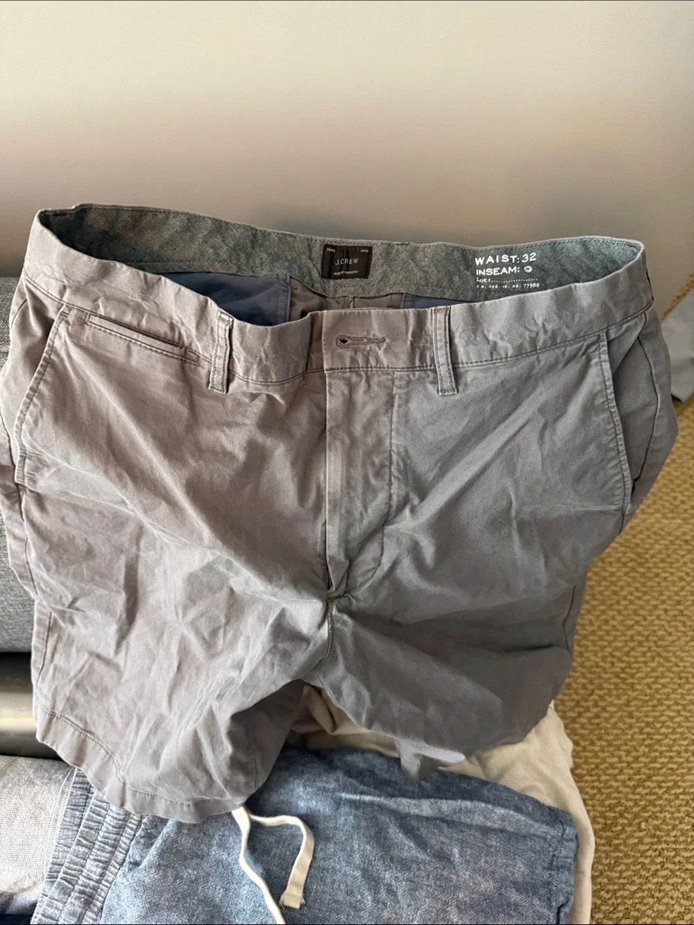 J. Crew Men’s Light Gray Flat Front Chino Shorts